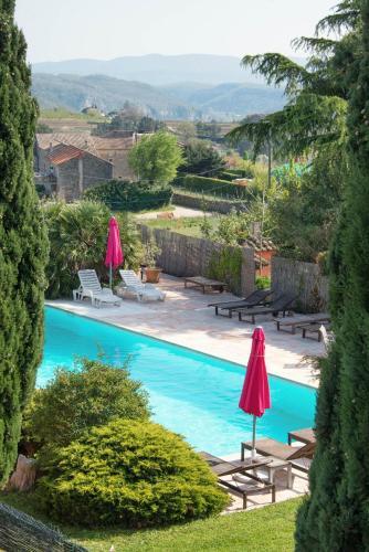 Hostal Chambres D'h�tes Et G�tes Le Mas Bleu & Spa Resort