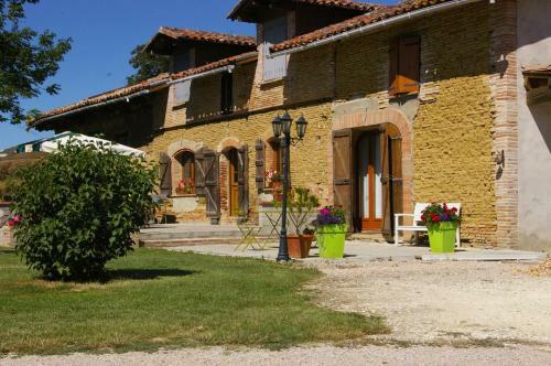 Bed & Breakfast La Ferme De Menoun