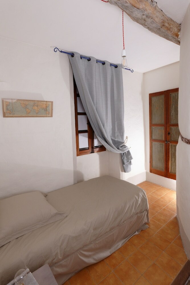 Hotel La Belle Cour