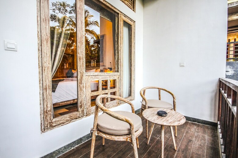 Bed & Breakfast Sanggraloka Suite