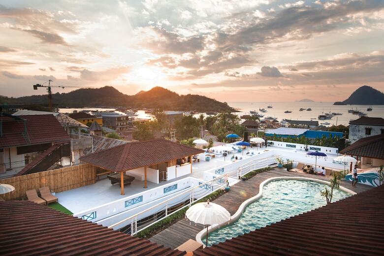 Hostal Seaesta Komodo - Hostel