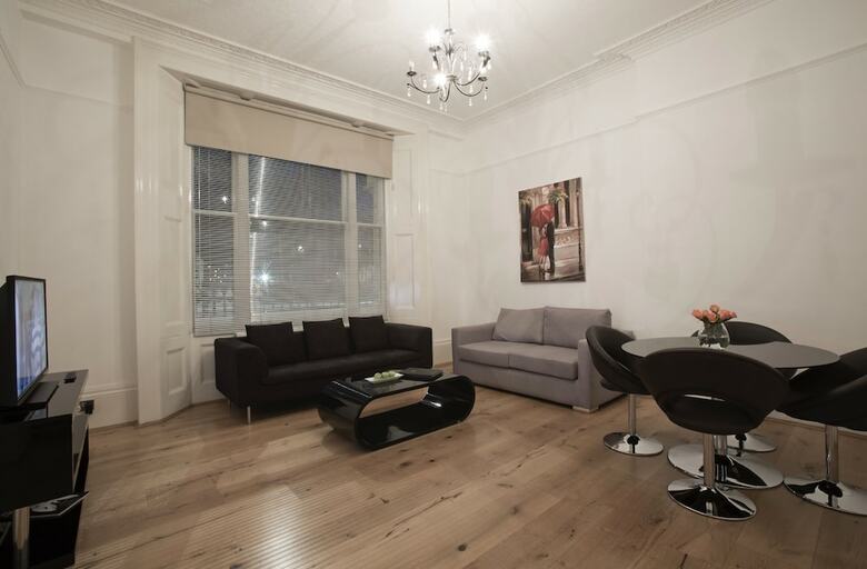 Westbourne Apartments By The Residences