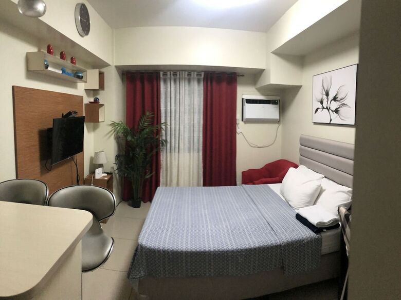Cozy Furnished Rooms At Horizons 101