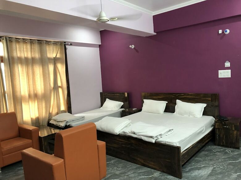 Hotel Kunti International