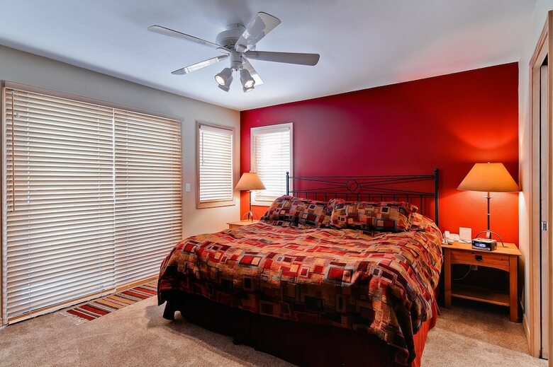Cascades Townhomes Hood 1