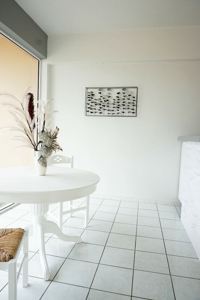 Dioni Hotel