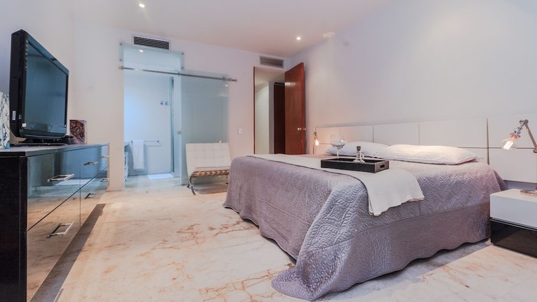 Aparthotel Luxury Condos At Magia
