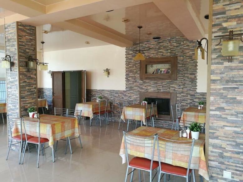 Hotel Rodnichok Guest House