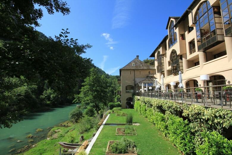 Hotel Grand H�tel De La Muse Et Du Rozier