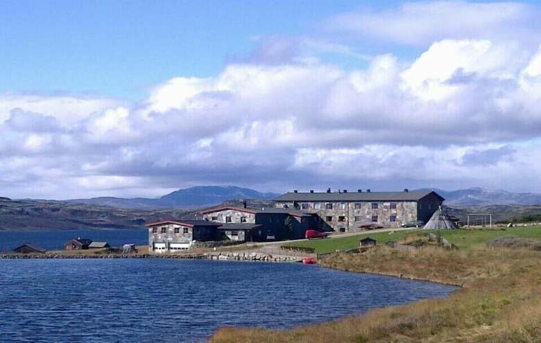 Hotel R�dungst�l H�yfjellshotell