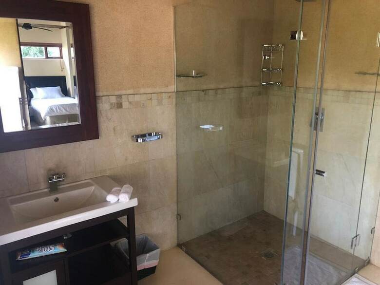 Hotel Sibani Hills