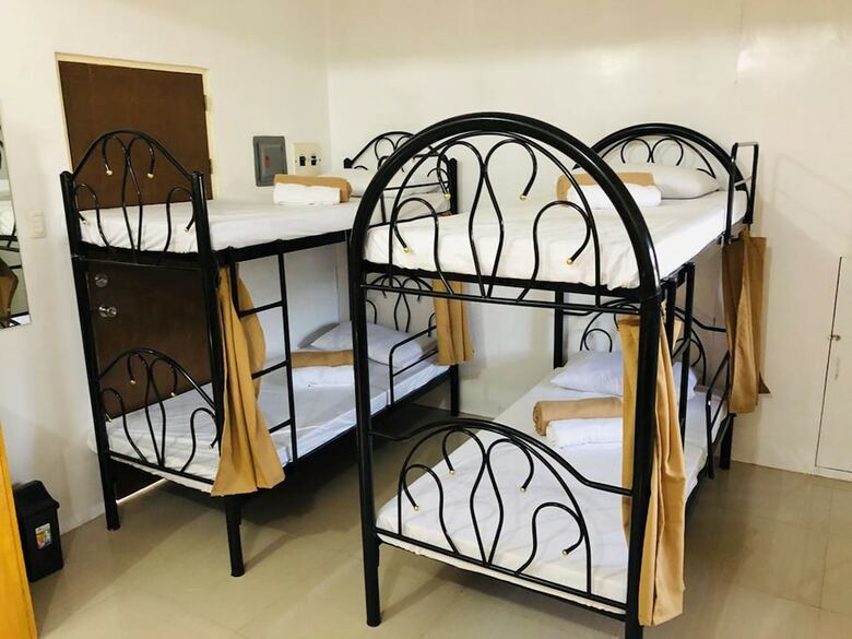 Hostal Pinpin Guesthouse - Hostel