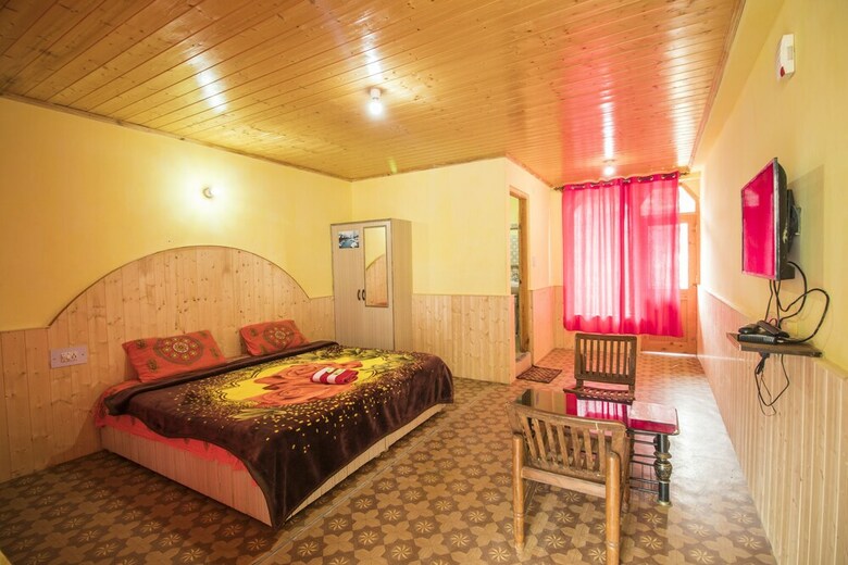 Hotel Giriraj Guest House
