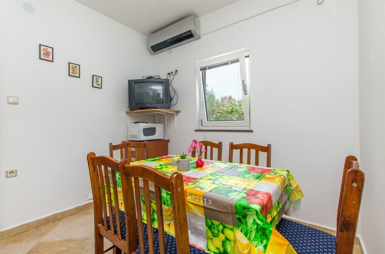 Apartments Ivan
