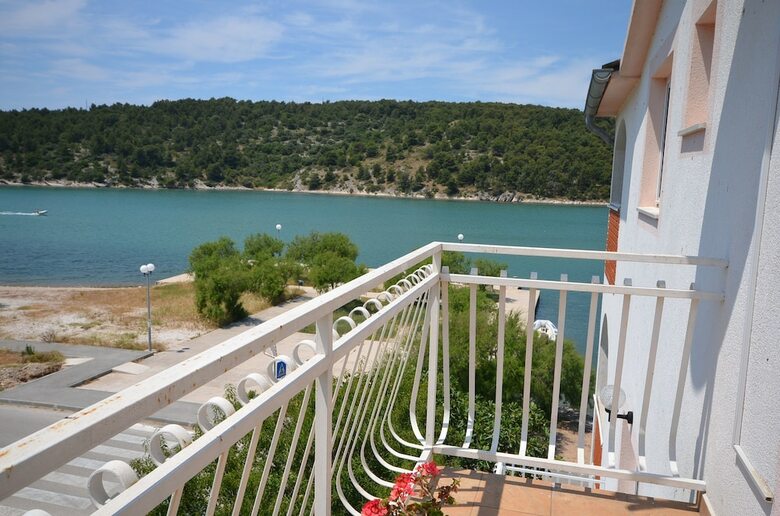 Apartments Zlatko