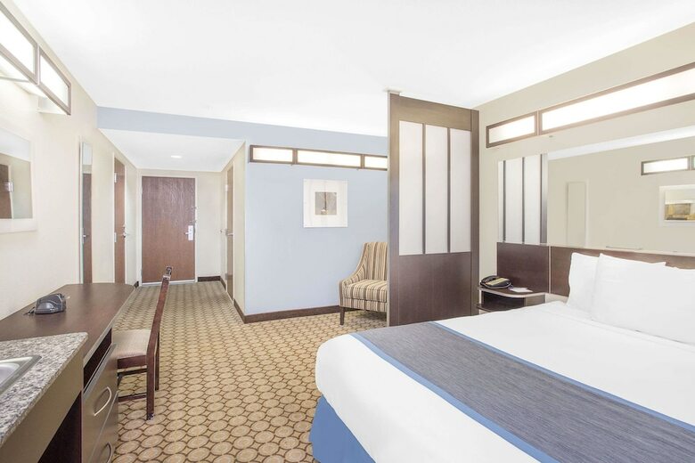Hotel Microtel Inn & Suites By Wyndham San Angelo