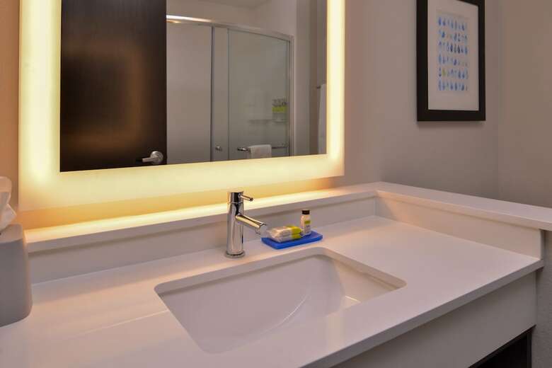 Hotel Holiday Inn Express & Suites Olathe West
