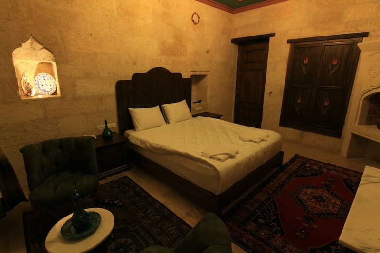 Hotel Tafana Cave & Stone Lodge