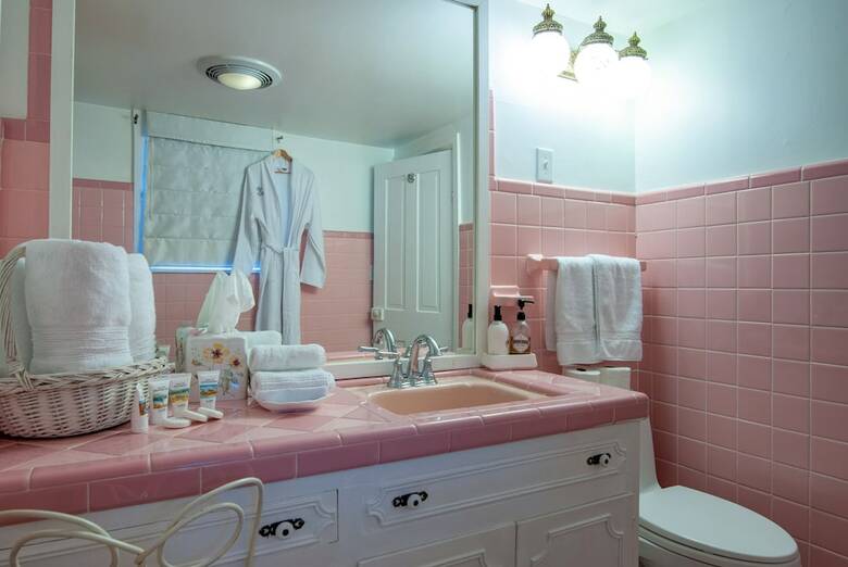 Bed & Breakfast Tolley House