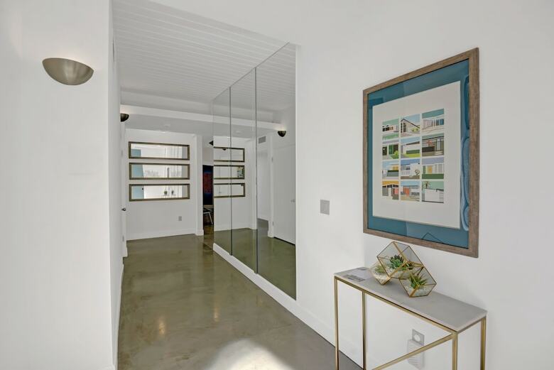 Alexander Social House Five Bedroom House