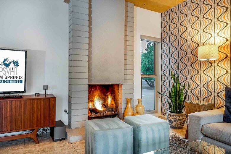 On The Rox Three Bedroom House