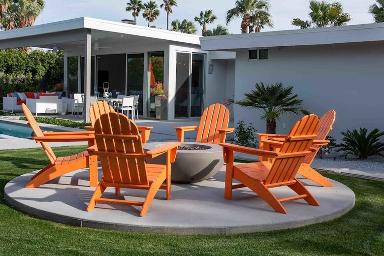 Ps Desert Indulgence Three-bedroom House