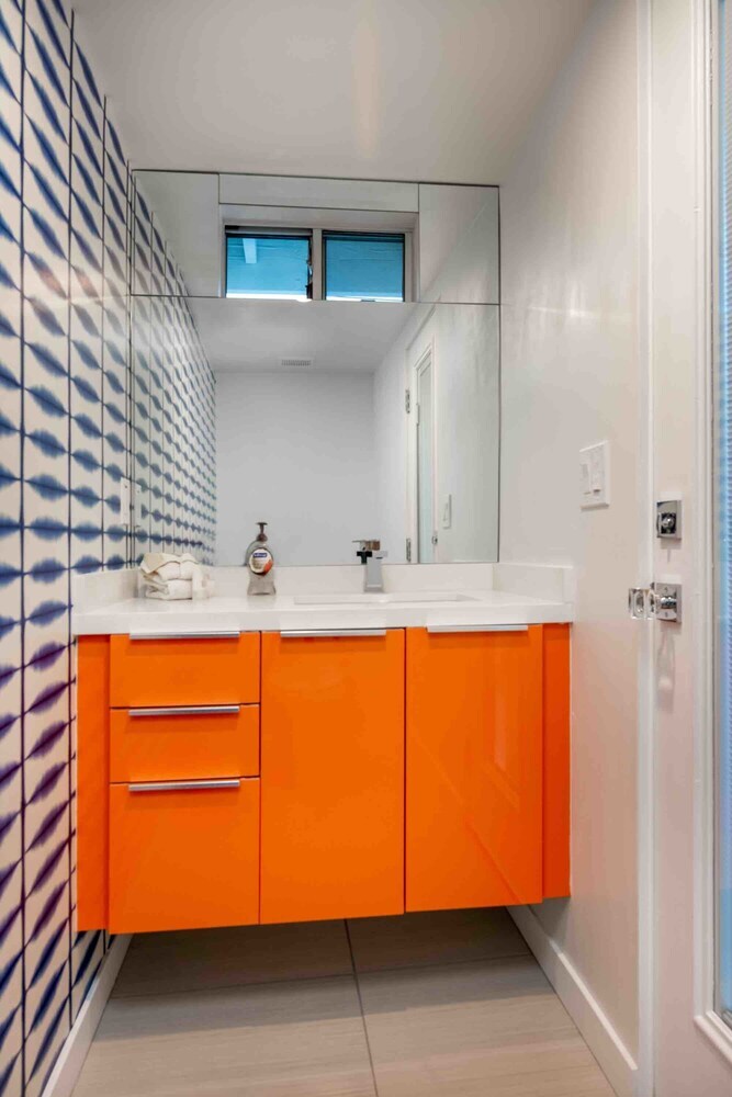 Ps Desert Indulgence Three-bedroom House