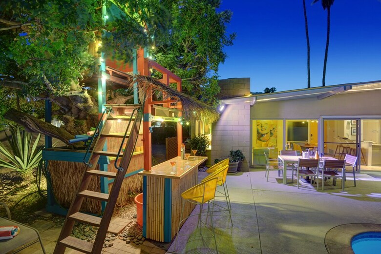 Banana Cabana Palm Springs Three Bedroom House