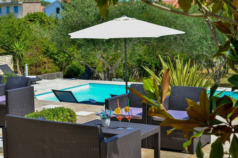 Apartments Villa Ana