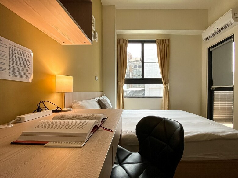 Hotel Adagio Hostel