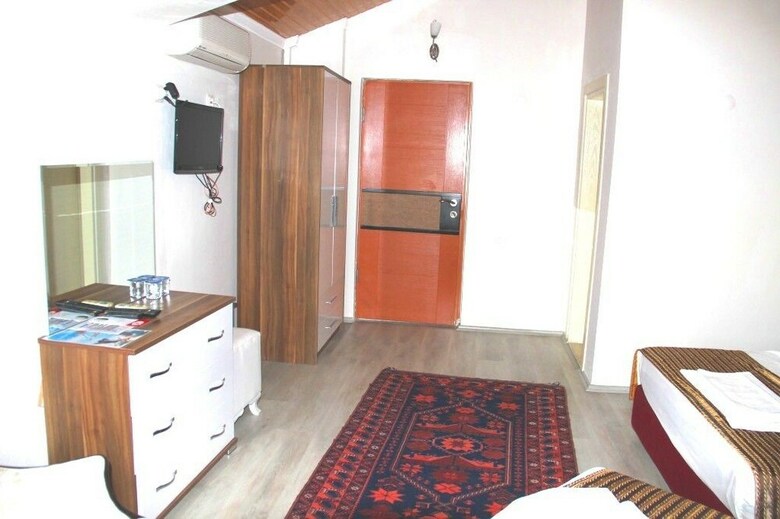 Hotel Senar Naz Otel