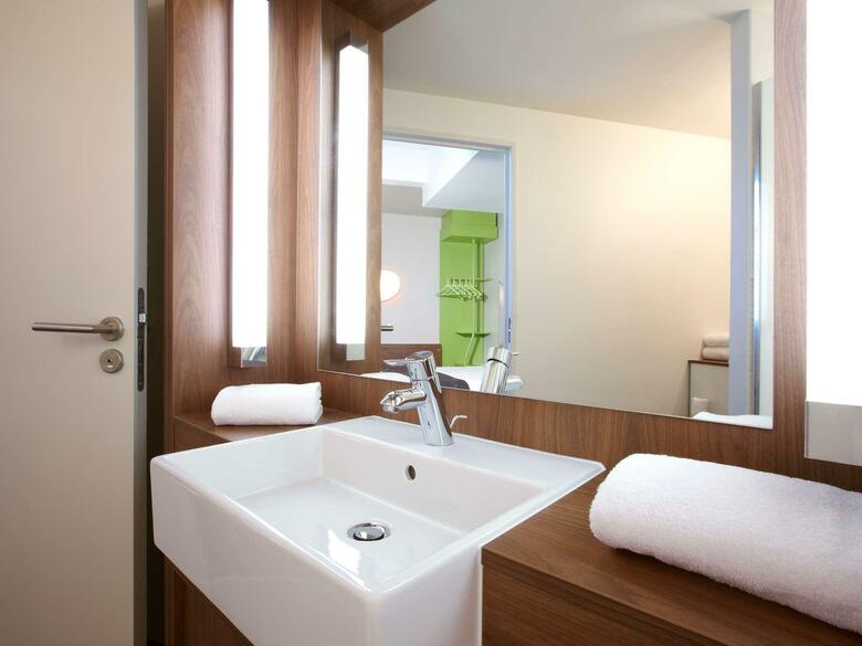 Hotel Campanile Montargis - Amilly