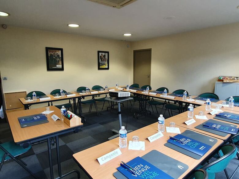 Hotel Campanile Montargis - Amilly