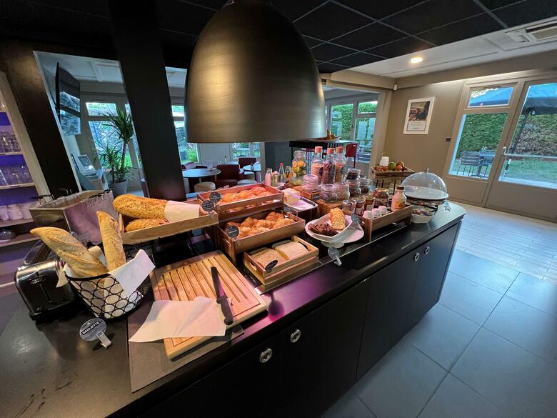 Hotel Campanile Montargis - Amilly