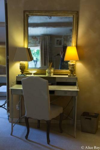 Bed & Breakfast Domaine De Mejeans