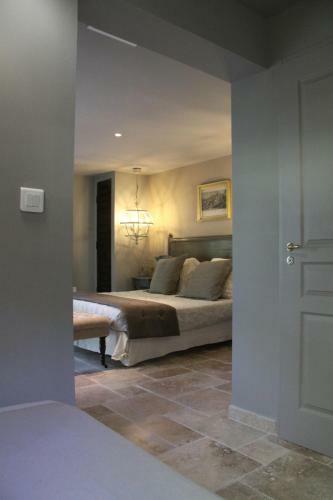 Bed & Breakfast Domaine De Mejeans