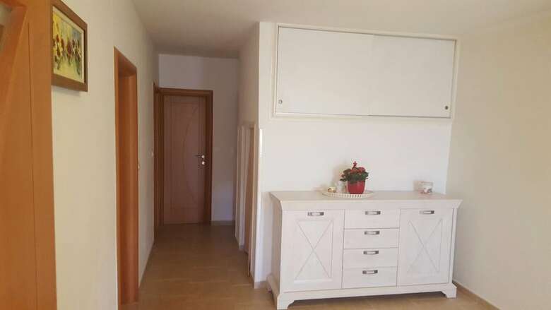 Apartments Luka