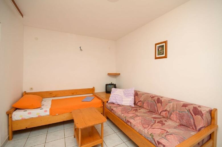 Apartments Ivo