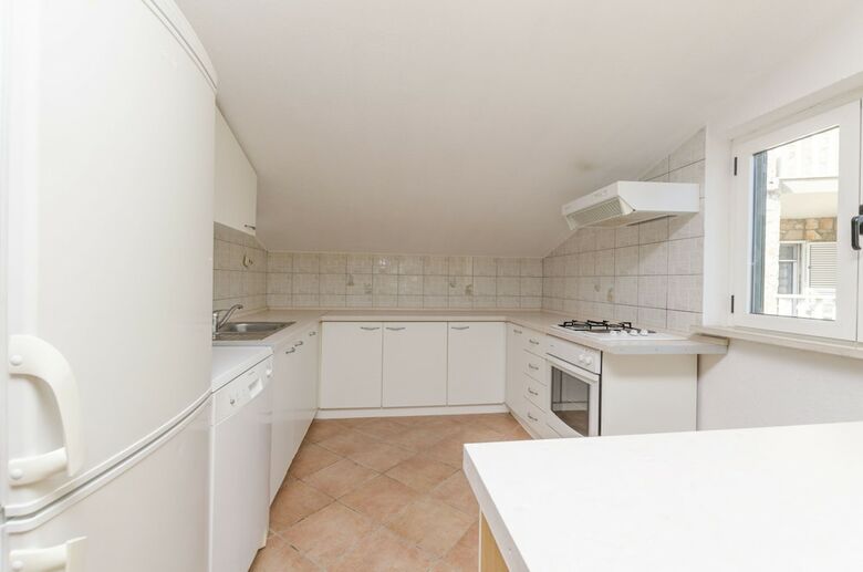 Apartments Ivo