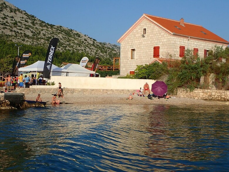 Apartments Danijel-in The Centre Of Starigrad
