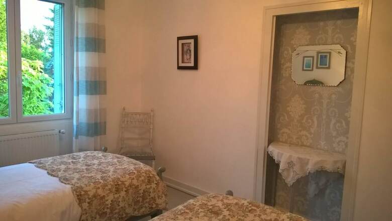 Hotel La Maison Catalpa - Chambre D'h�tes