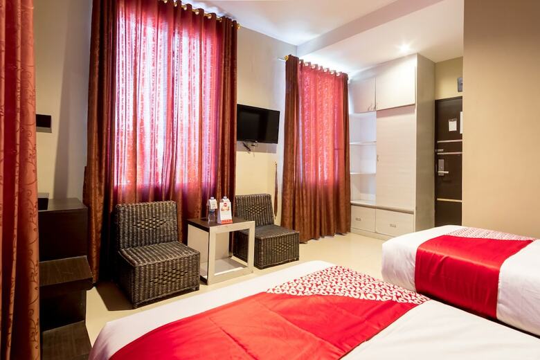 Hotel Oyo 711 Salam Residence Syariah