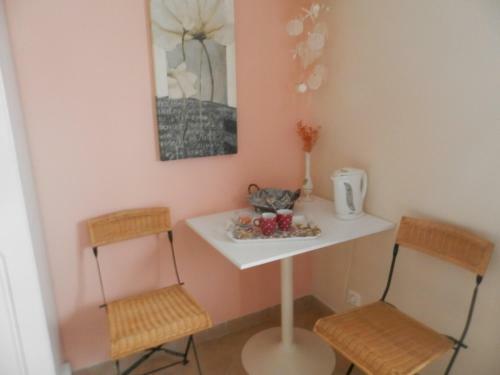 Bed & Breakfast Chambres Et Table D'h�tes Les Trois Marquets