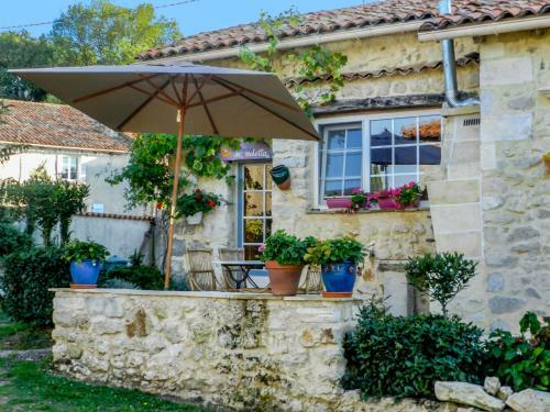 Holiday Home La Violette Brossac