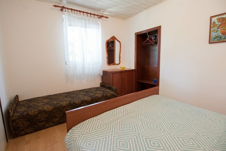 Apartment Miroslav
