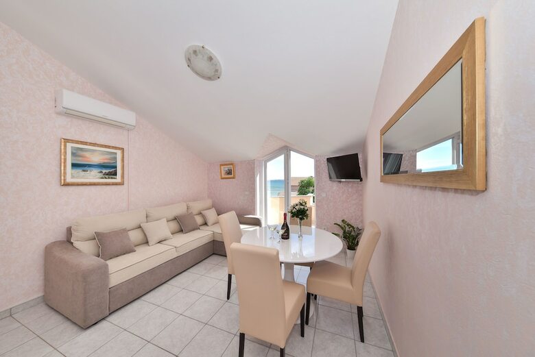 Apartments Medanic
