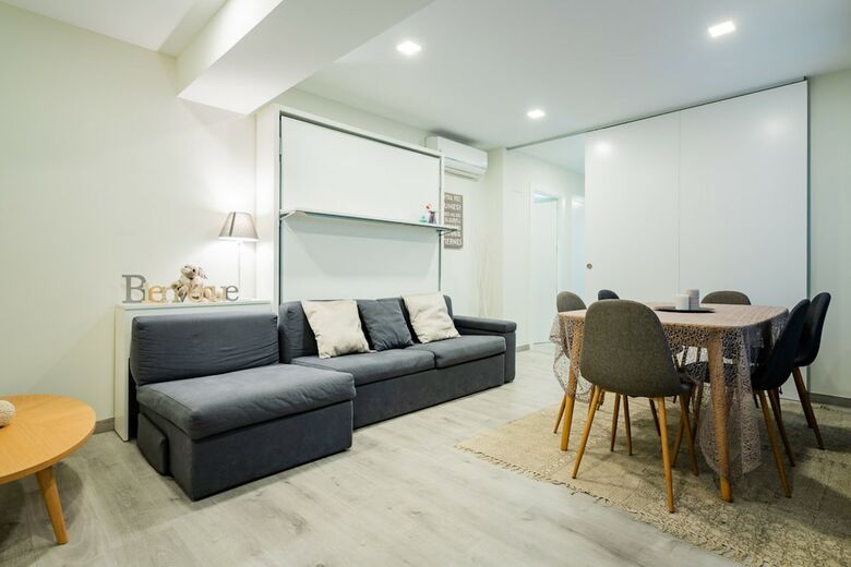Heart Of Madrid Apartments