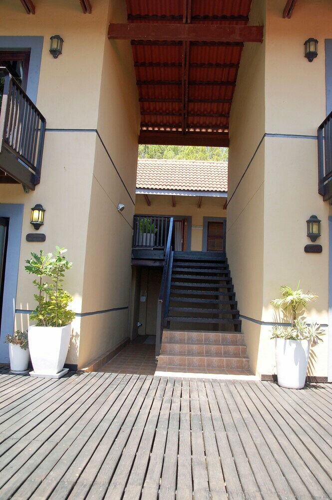 Hotel Bliss In The Bay