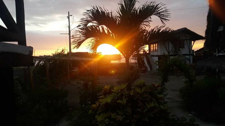 Caba�as El Manglar