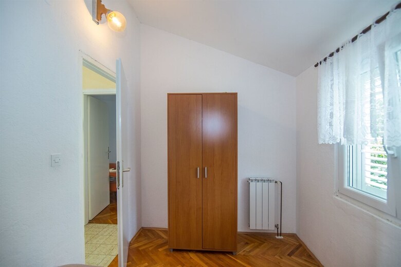Apartments Kuli?